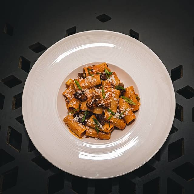 Dish restaurant image 0