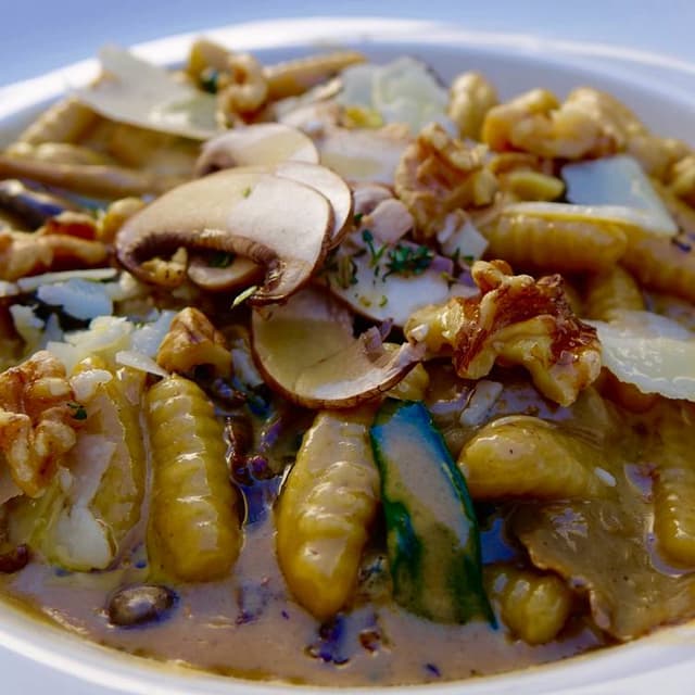 Dish restaurant image 1